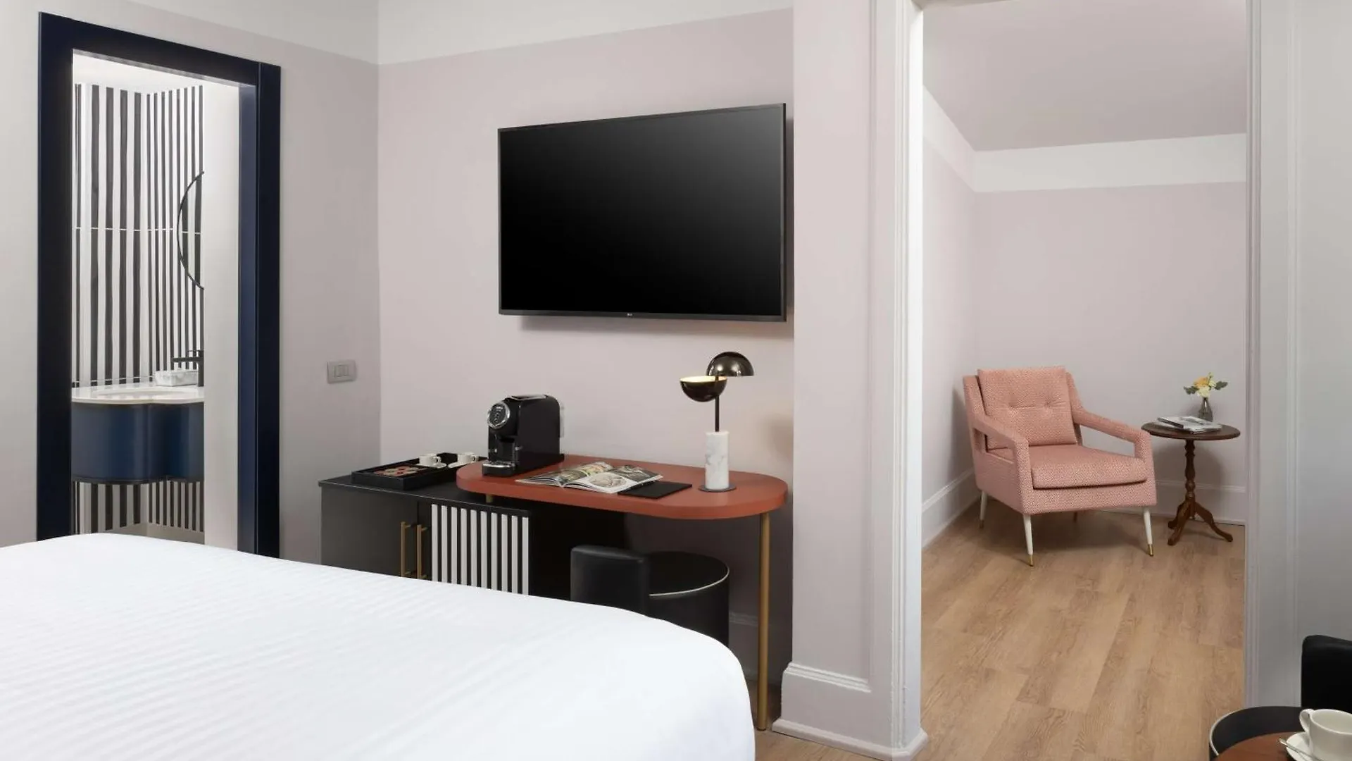 Anglo American Hotel Florence, Curio Collection By Hilton