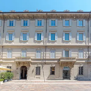 Apartment Della Corte - By Myhomeincomo 